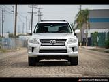 2013 Lexus LX photo 2
