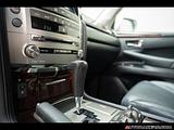 2013 Lexus LX photo 24