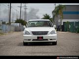 2004 Lexus LS photo 2