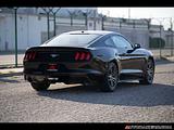 2017 Ford Mustang photo 4