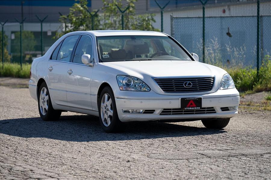 2004 Lexus LS 430