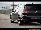 2016 Volkswagen Golf GTI photo 9