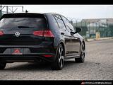 2016 Volkswagen Golf GTI photo 10