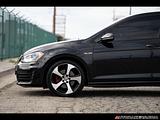 2016 Volkswagen Golf GTI photo 12