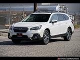 2018 Subaru Outback photo 3