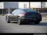 2016 Porsche Panamera photo 4
