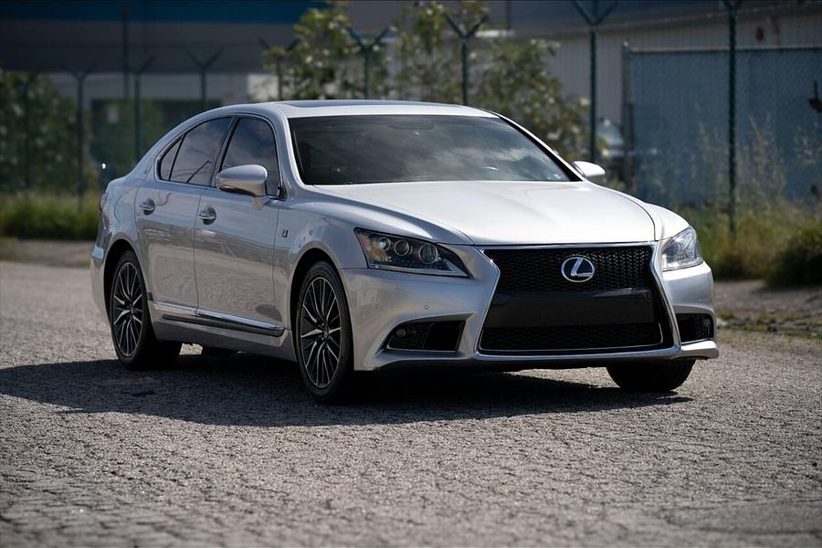 2013 Lexus LS