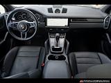 2019 Porsche Cayenne photo 16