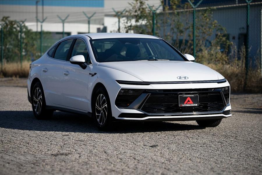 2026 Hyundai SONATA Hybrid