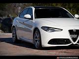 2019 Alfa Romeo Giulia photo 6