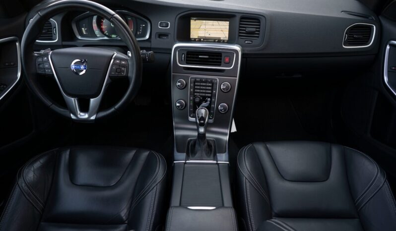 2015 Volvo S60 T5 Drive-E Platinum full